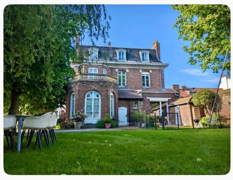Studio Aux Coeurs Des Remparts Gravelines Exterior foto